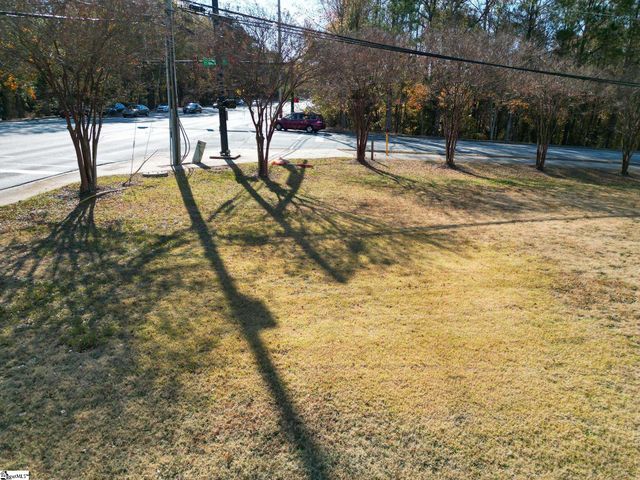 746 S Pleasantburg Drive, Greenville, SC 29607