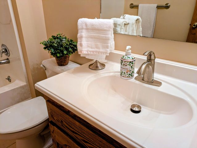 1600 W. Kissee Trails, Ozark, MO 65721