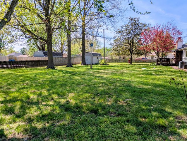1600 W. Kissee Trails, Ozark, MO 65721