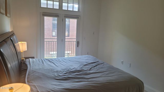 30 Whistler Court UNIT 136, Saratoga Springs, NY 12866