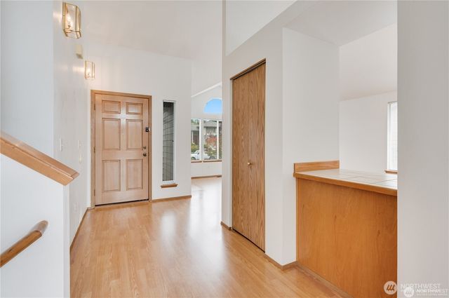 3832 46th Avenue NE, Tacoma, WA 98422