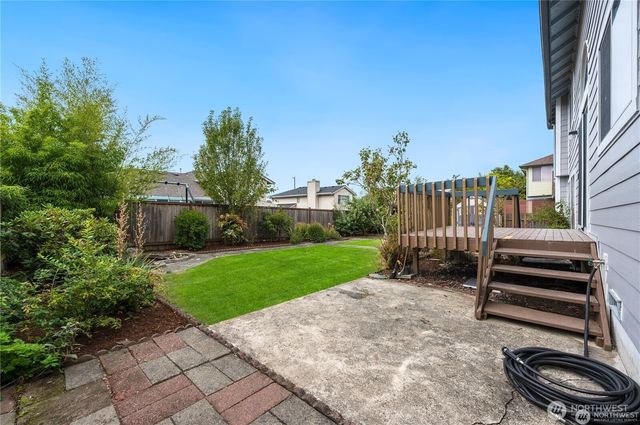 3832 46th Avenue NE, Tacoma, WA 98422