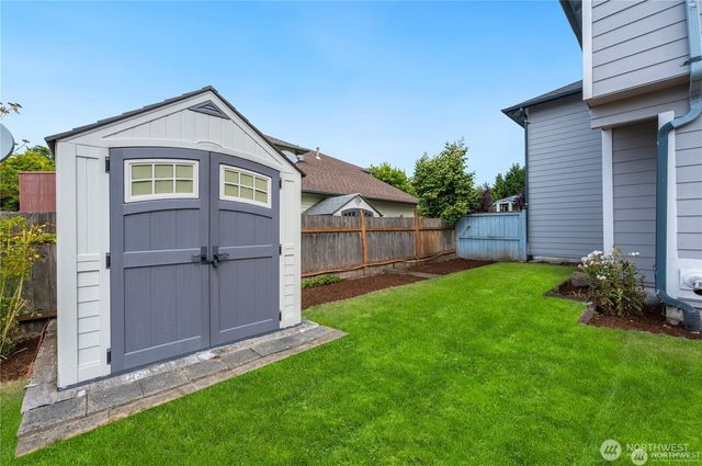 3832 46th Avenue NE, Tacoma, WA 98422