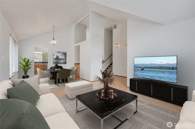 3832 46th Avenue NE, Tacoma, WA 98422