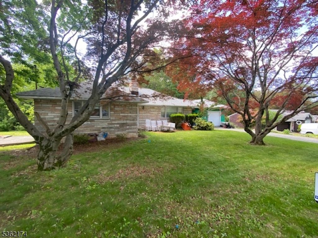 45 Oakwood Ave, Mine Hill Twp., NJ 07803