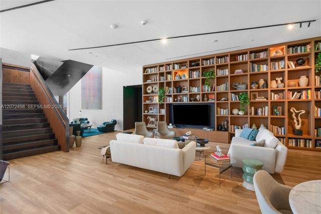 1400 Biscayne Boulevard 4206, Miami, FL 33132
