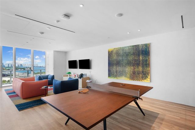 1400 Biscayne Boulevard 4206, Miami, FL 33132