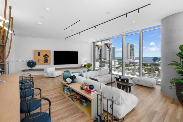 1400 Biscayne Boulevard 4206, Miami, FL 33132