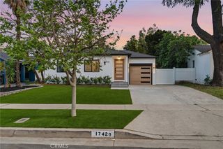 17420 Collins Street, Encino, CA 91316