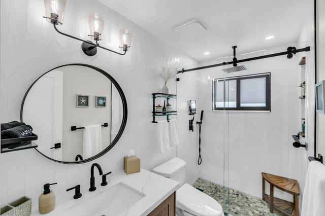 300 SE 8th Avenue, Deerfield Beach, FL 33441