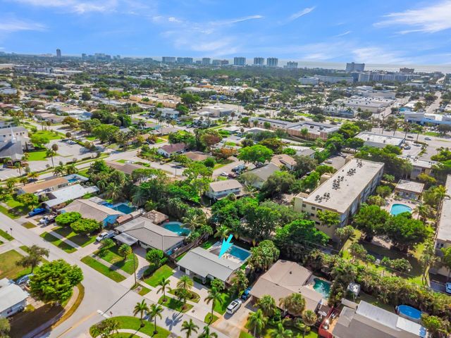 300 SE 8th Avenue, Deerfield Beach, FL 33441
