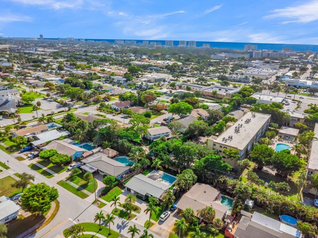 300 SE 8th Avenue, Deerfield Beach, FL 33441