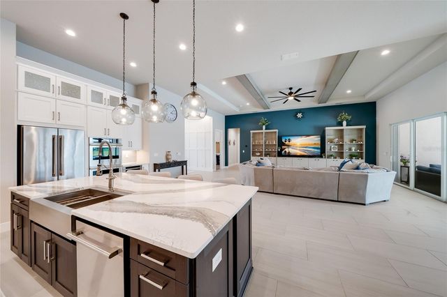 8448 CANE BAY COURT, Lakewood Ranch, FL 34202