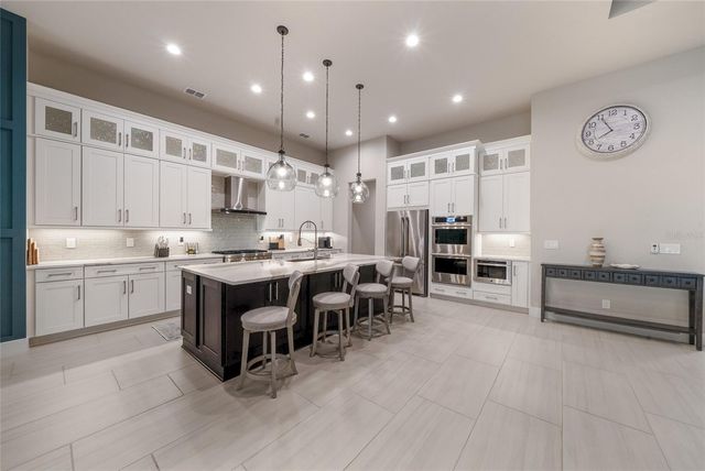 8448 CANE BAY COURT, Lakewood Ranch, FL 34202