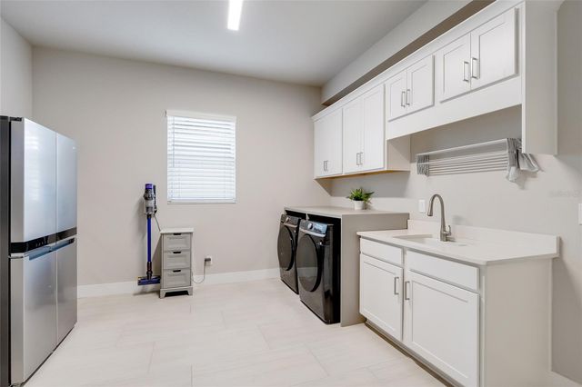 8448 CANE BAY COURT, Lakewood Ranch, FL 34202