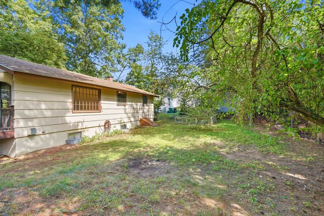 98 Conant Road, Nashua, NH 03062