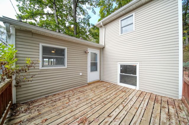 209 North Drive, Brooklyn, MI 49230