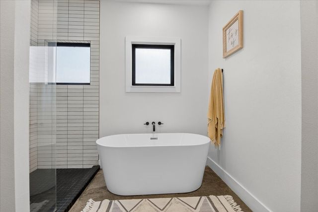 204 Compton Road, Crawford, TX 76638