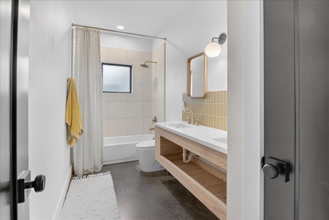 204 Compton Road, Crawford, TX 76638