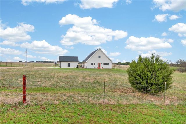 204 Compton Road, Crawford, TX 76638