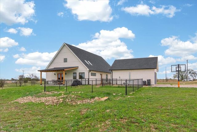 204 Compton Road, Crawford, TX 76638