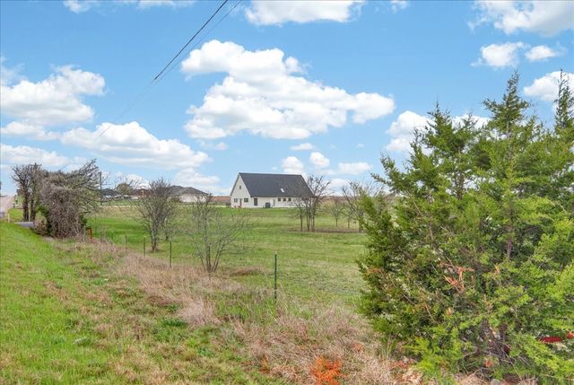 204 Compton Road, Crawford, TX 76638