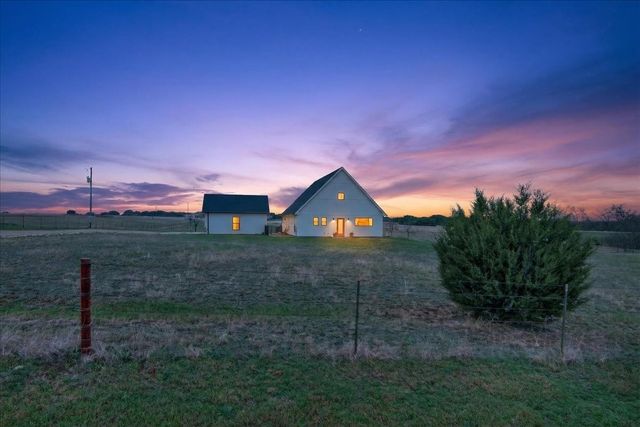 204 Compton Road, Crawford, TX 76638