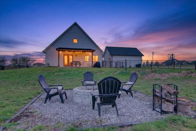 204 Compton Road, Crawford, TX 76638