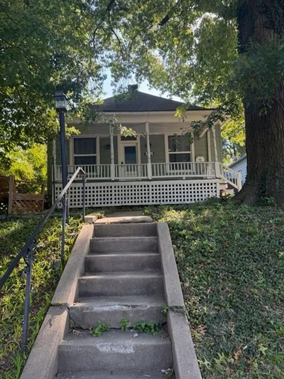 1605 S 29 Street, Kansas City, KS 66106