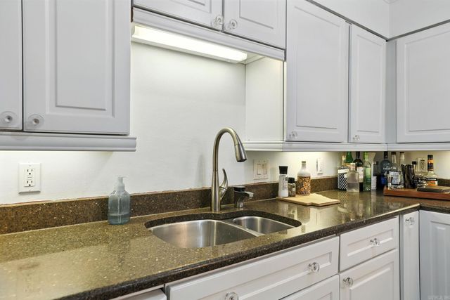 1 Treetops Ln Apt 803, Little Rock, AR 72202