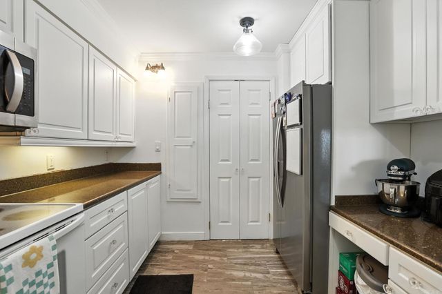 1 Treetops Ln Apt 803, Little Rock, AR 72202