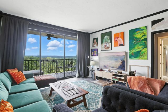 1 Treetops Ln Apt 803, Little Rock, AR 72202