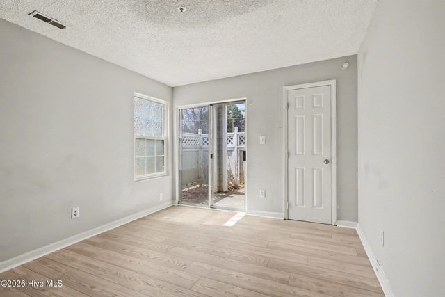 3806 Grey Harbor Drive 104, Raleigh, NC 27616