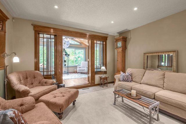 13060 Oakview Lane N, Dayton, MN 55327