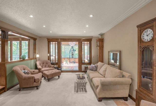13060 Oakview Lane N, Dayton, MN 55327