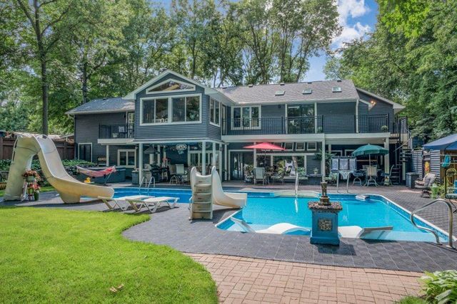 13060 Oakview Lane N, Dayton, MN 55327