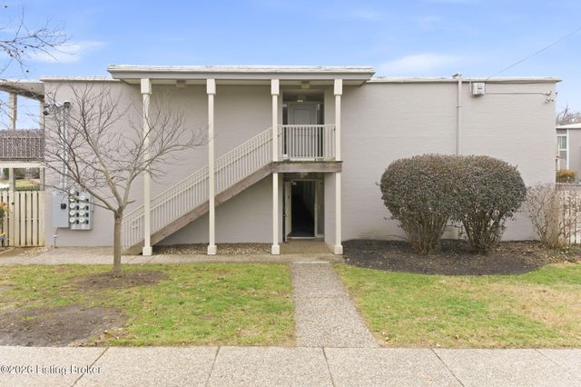 1935 Gardiner Ln j136, Louisville, KY 40205