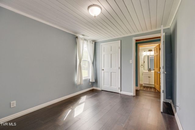 956 TN-91, Elizabethton, TN 37643