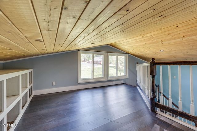 956 TN-91, Elizabethton, TN 37643