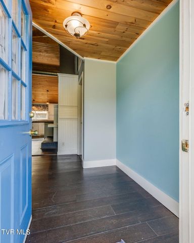 956 TN-91, Elizabethton, TN 37643