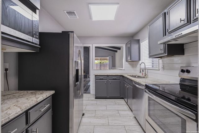 12707 La Quinta, San Antonio, TX 78233