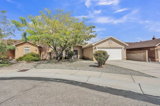 7711 Kane Court NW, Albuquerque, NM 87120