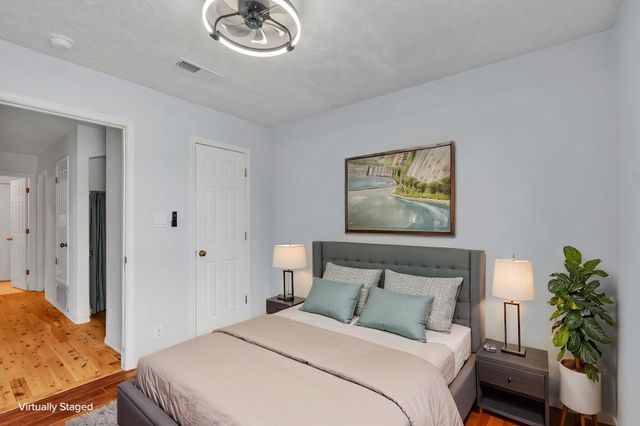 7711 Kane Court NW, Albuquerque, NM 87120