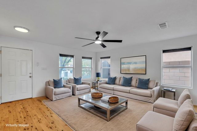 7711 Kane Court NW, Albuquerque, NM 87120