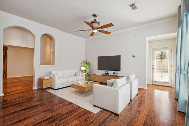 4323 Sunlit Pass Loop, Humble, TX 77396