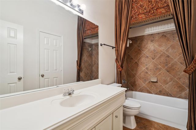 4323 Sunlit Pass Loop, Humble, TX 77396