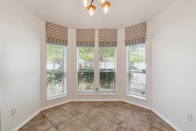 4323 Sunlit Pass Loop, Humble, TX 77396
