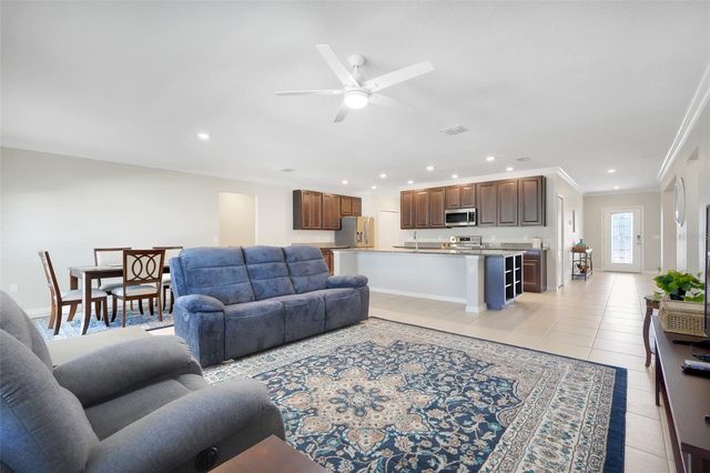 1814 FOREST GLEN DRIVE, Fruitland Park, FL 34731