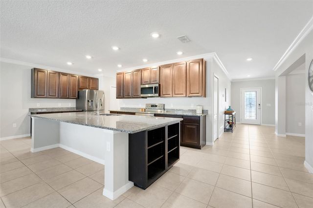 1814 FOREST GLEN DRIVE, Fruitland Park, FL 34731