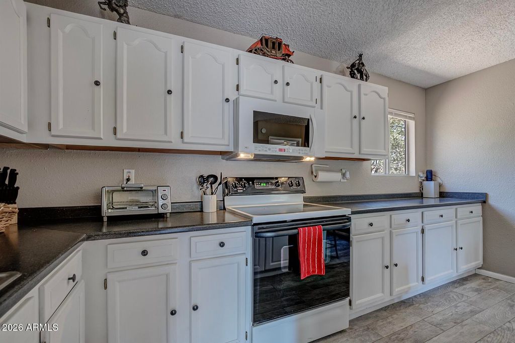 Image 15 of property listing at 701 N WILLIAM TELL Circle, Payson, AZ 85541